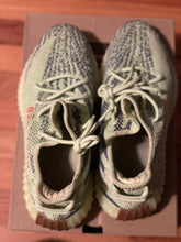 Load image into Gallery viewer, Yeezy 350 V2 Semi-Frozen Yellow
